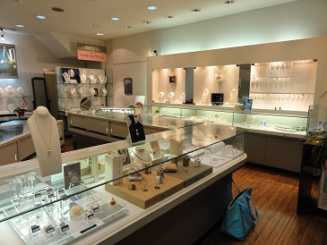f0231147_2353149.jpg