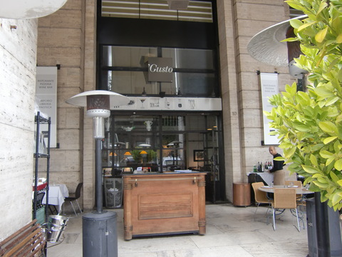 c0206352_0531296.jpg