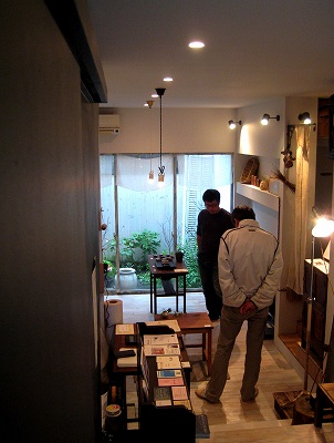 f0211463_1244221.jpg