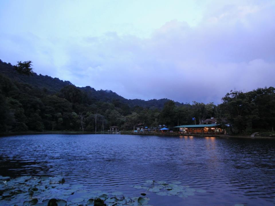 e0200405_0585243.jpg