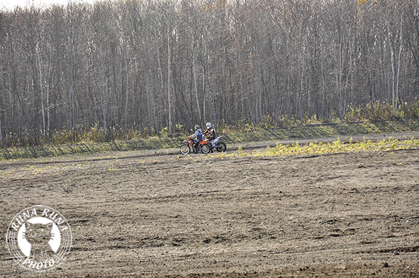 f0210380_16392596.jpg