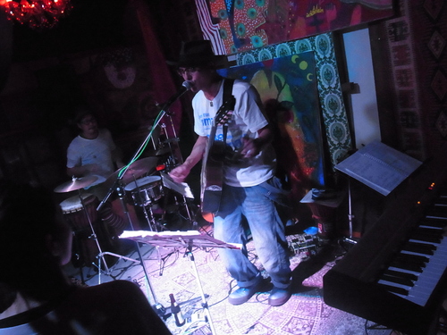 b0230793_0305473.jpg