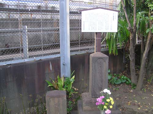 f0211178_1736681.jpg