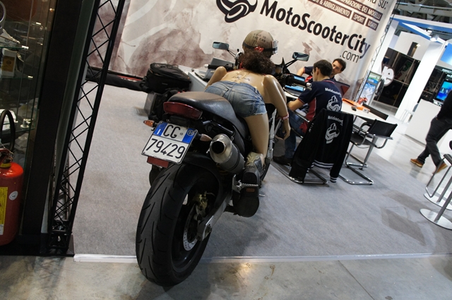 d0099181_1182240.jpg