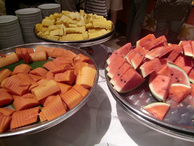 f0001835_23315285.jpg