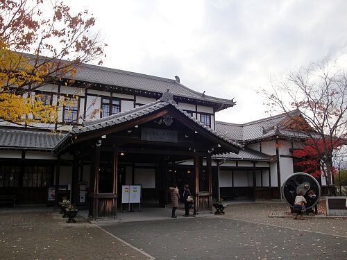 f0037227_2334074.jpg