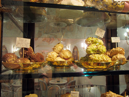 f0234936_2213050.jpg