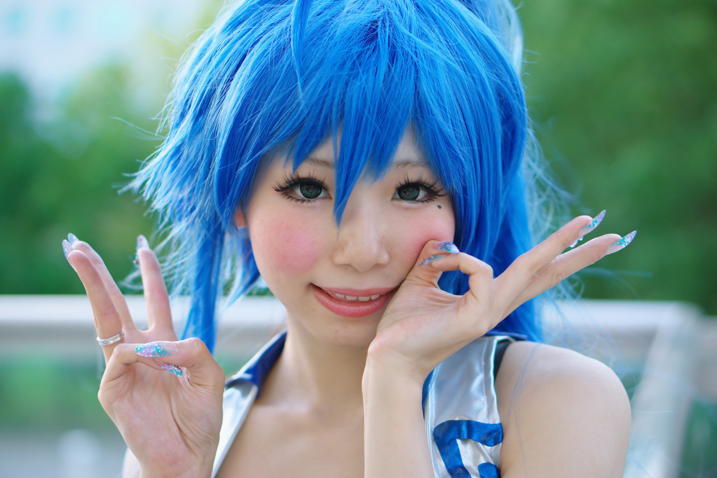 7. Ameri Ichinose - Blue Hair Cosplay - wide 4