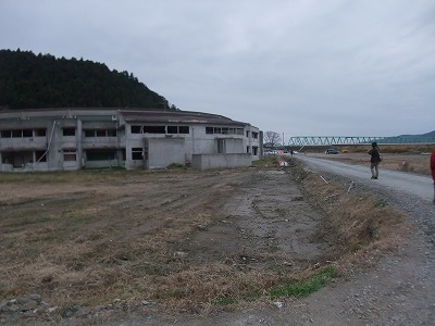 f0037623_2336232.jpg
