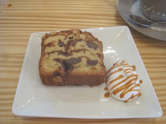f0202703_22473929.jpg