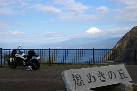 e0045768_2243436.jpg