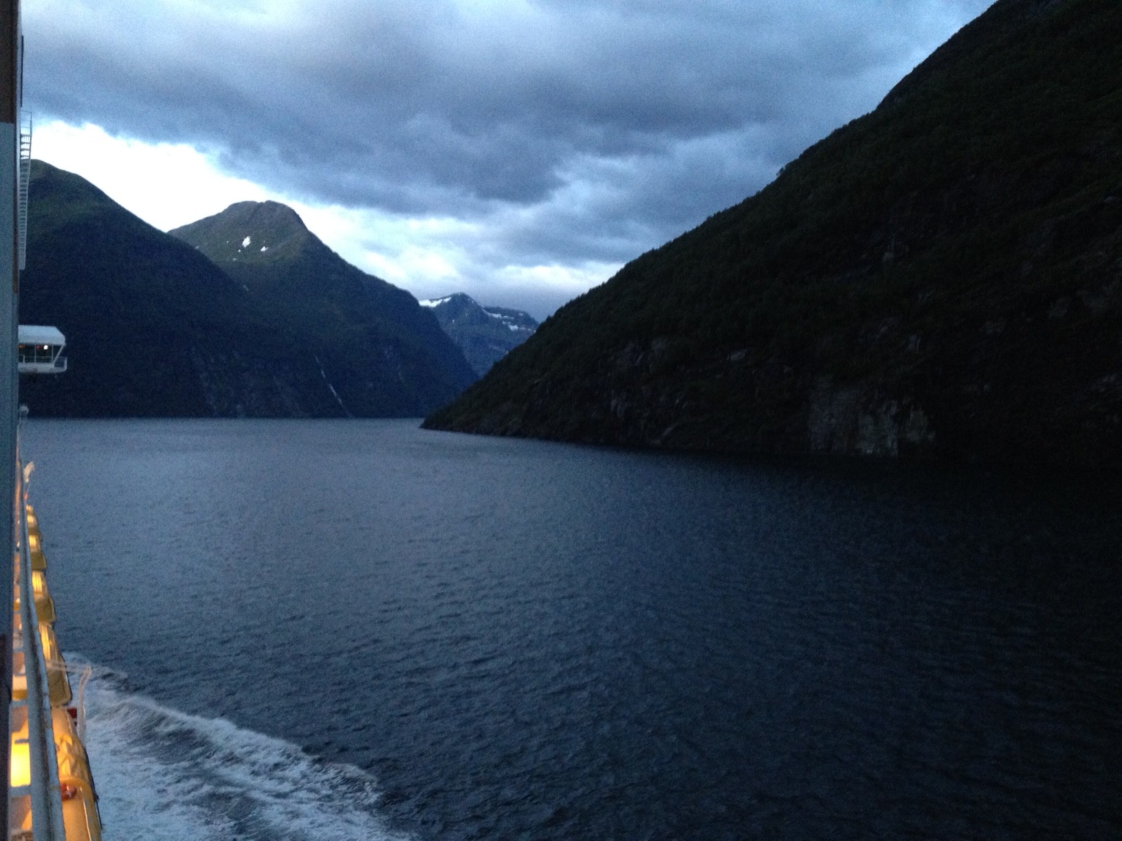 e0161692_0294381.jpg