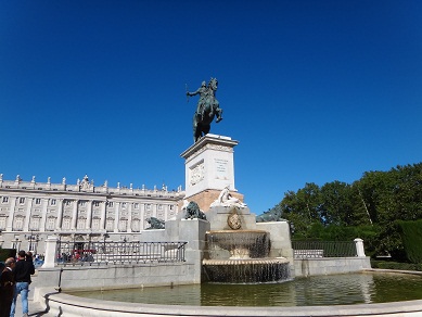 e0238838_6582123.jpg