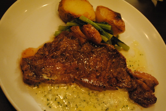 b0242873_1892760.jpg