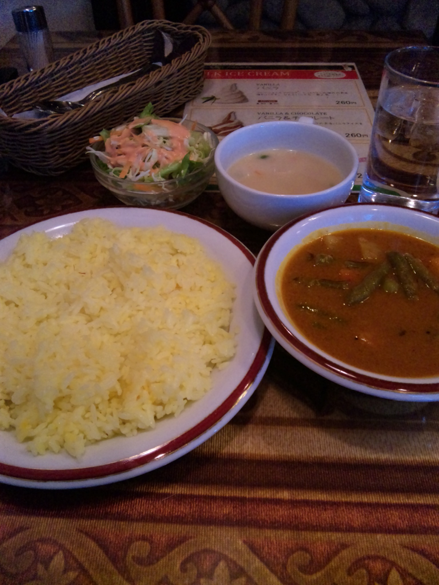 e0131904_1211848.jpg