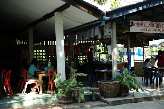 e0046212_150491.jpg
