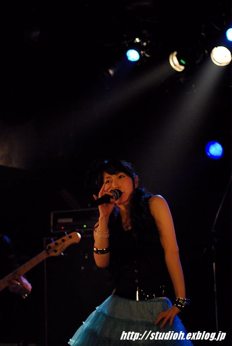f0008102_1345621.jpg