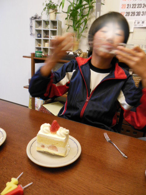 f0208812_23564961.jpg