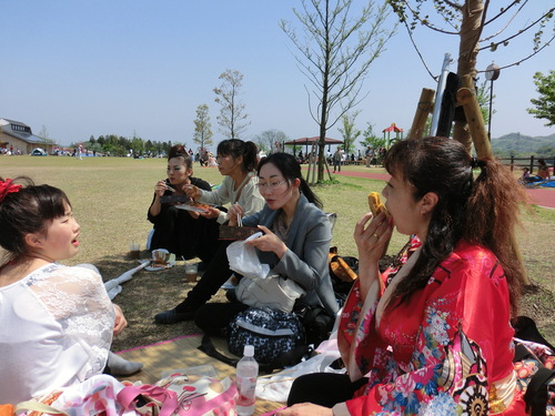 a0014141_0303645.jpg