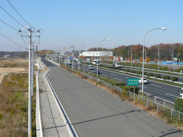 f0068341_1222378.jpg