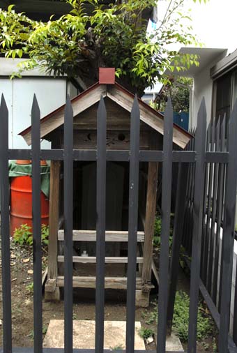 e0018762_10255079.jpg
