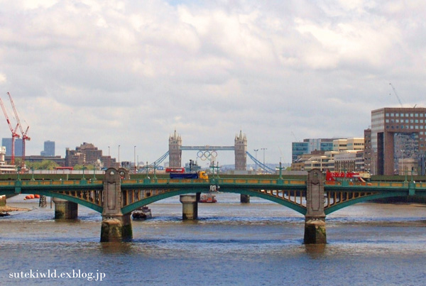 e0231876_3133333.jpg