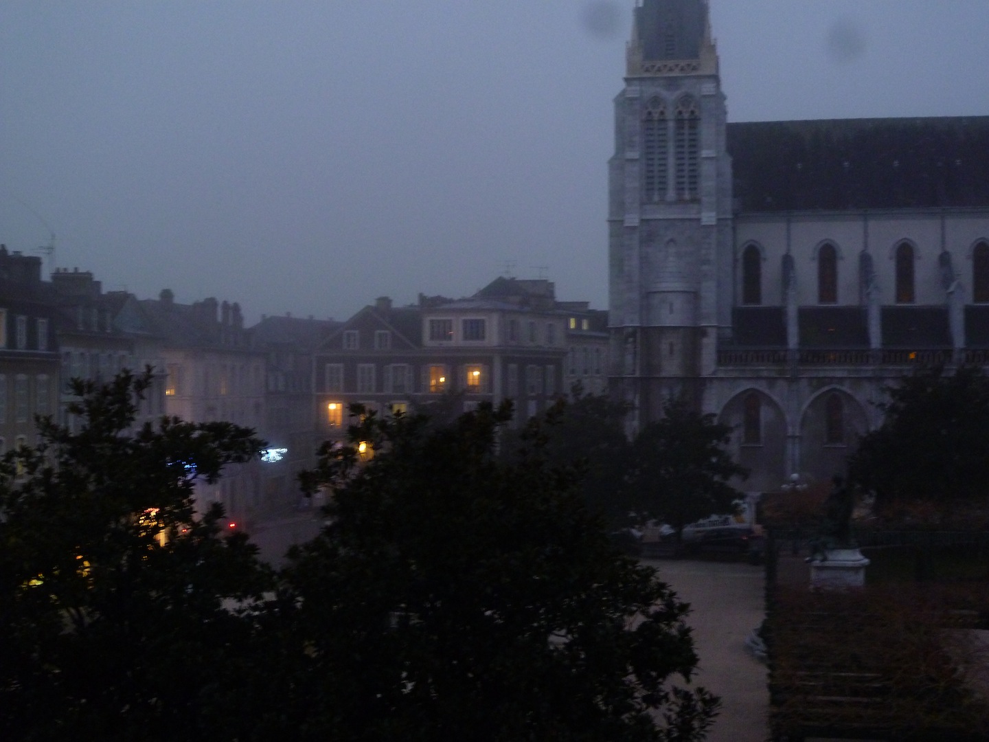 f0241468_2413078.jpg