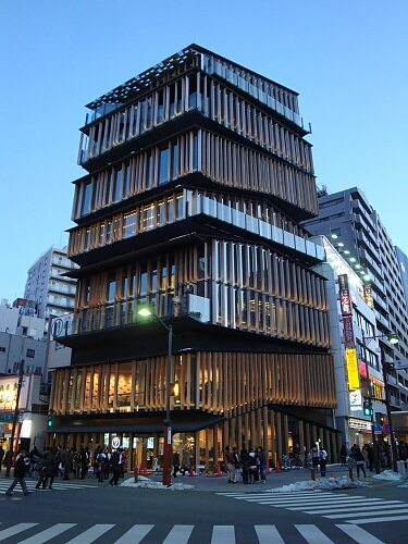 f0037227_0283555.jpg