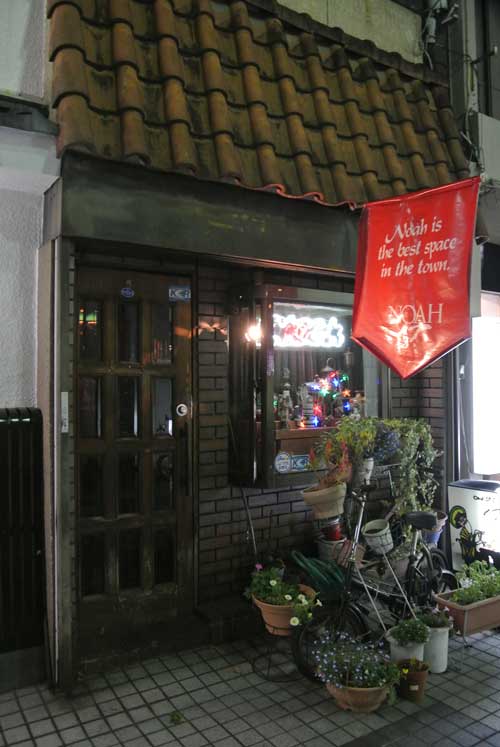a0005436_1782649.jpg