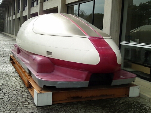 f0037227_2331996.jpg