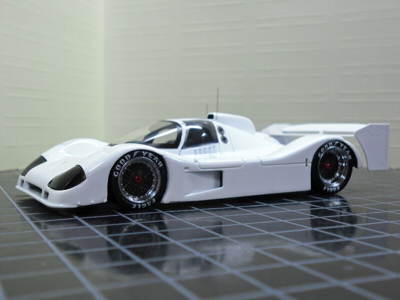 Nissan m. 1992. lives in the balance #2