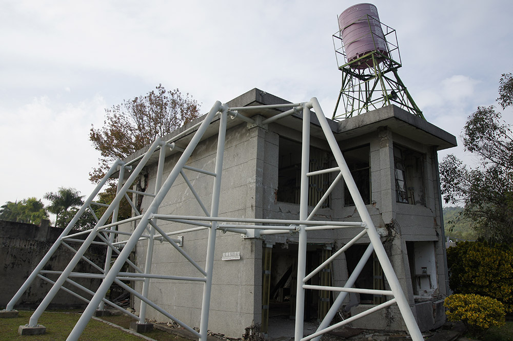 d0127529_13502359.jpg