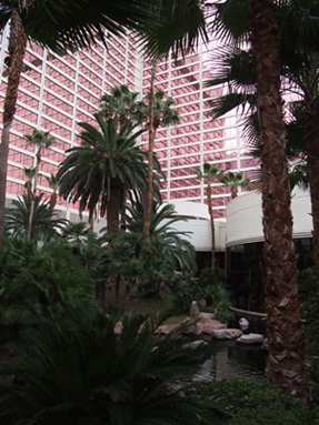 e0203477_1533723.jpg