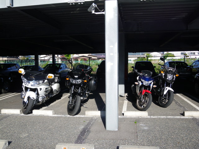a0116205_0432838.jpg