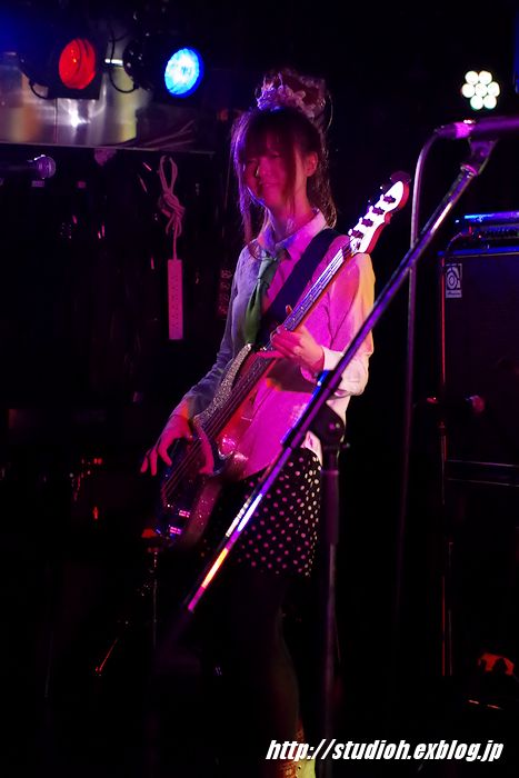 f0008102_22484528.jpg