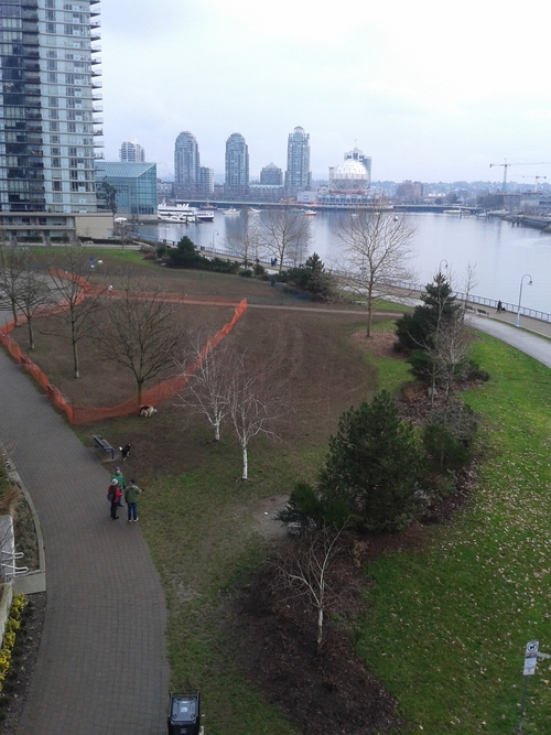 e0247410_1694630.jpg