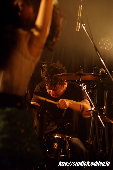 f0008102_04067.jpg
