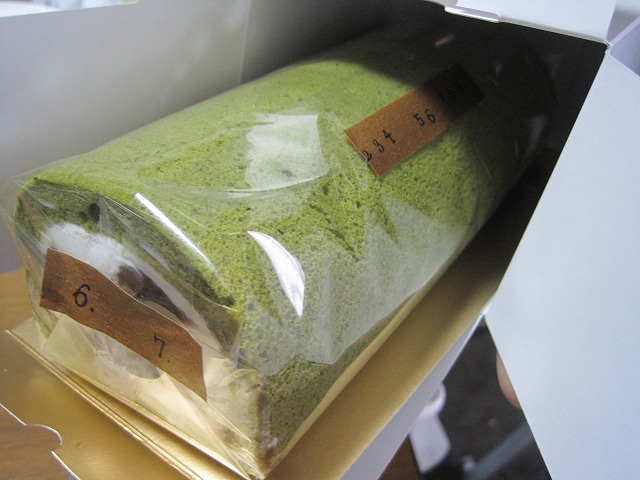 f0202703_22342613.jpg