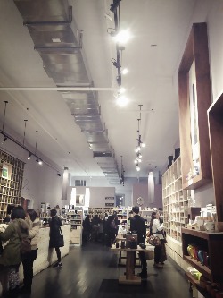 f0056476_1550427.jpg