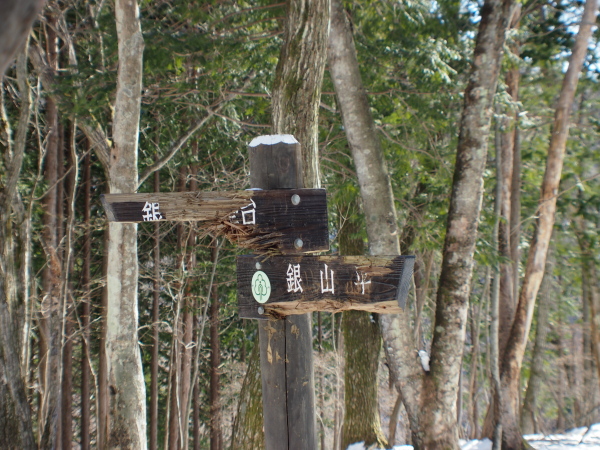 b0244811_12317100.jpg