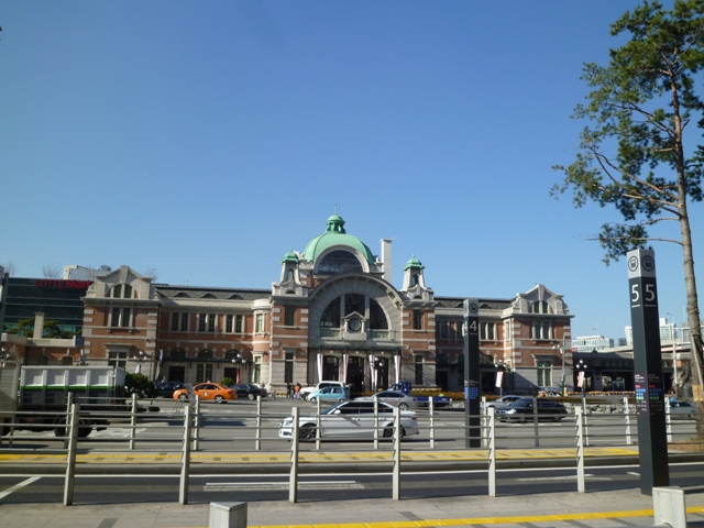 f0201054_04449.jpg