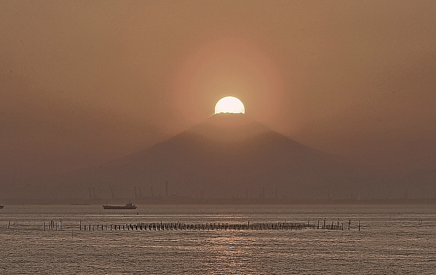 a0150260_0483117.jpg