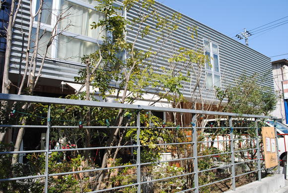 b0242873_0455892.jpg