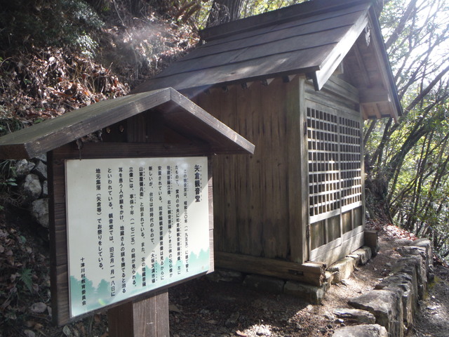 b0136931_12233.jpg