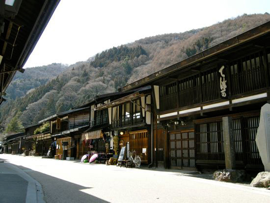 e0247832_1384085.jpg