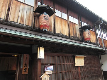 b0189343_1619479.jpg