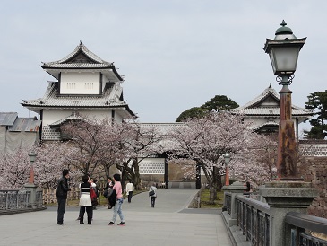 f0231147_235372.jpg