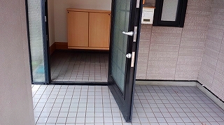 e0091220_1363979.jpg
