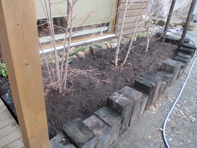 f0202703_2213236.jpg