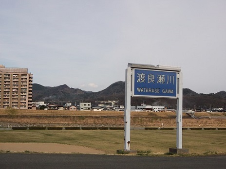 e0248844_2201420.jpg